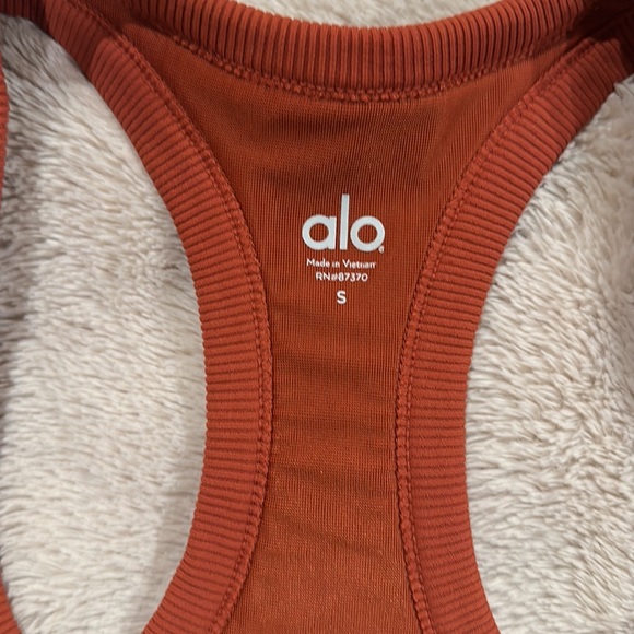 Alo ribbed full length tank w built in shelf bra lining. Burnt orange. Sz SM - Picture 2 of 2